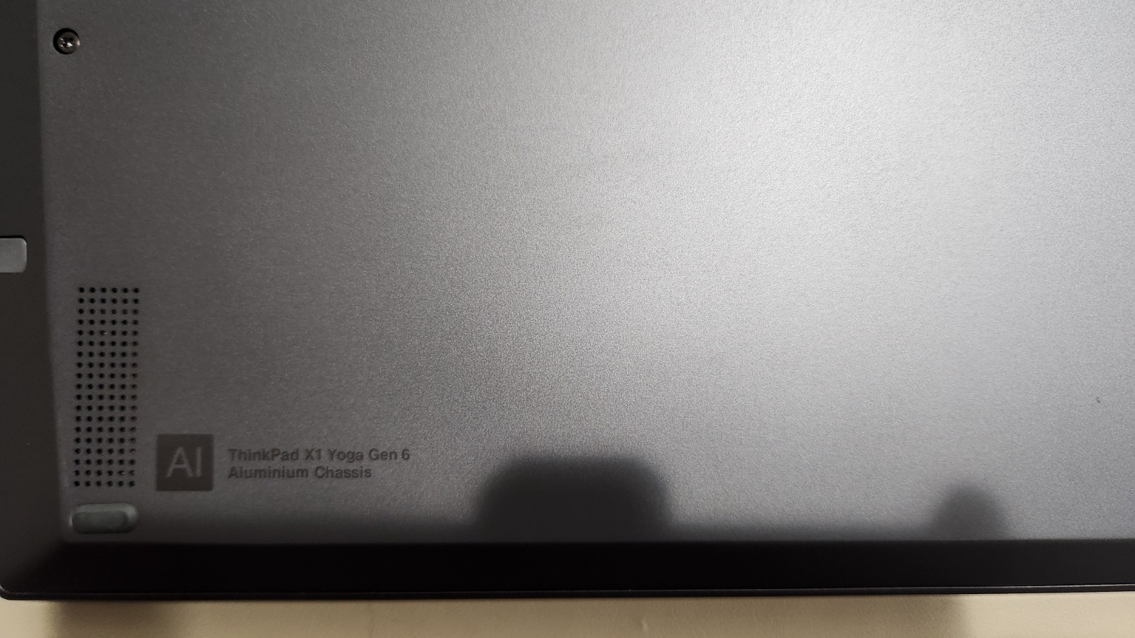 Lenovo ThinkPad X1 Yoga Gen 6 14″ Touch 16GB RAM 512GB SSD Win 11 Pro,