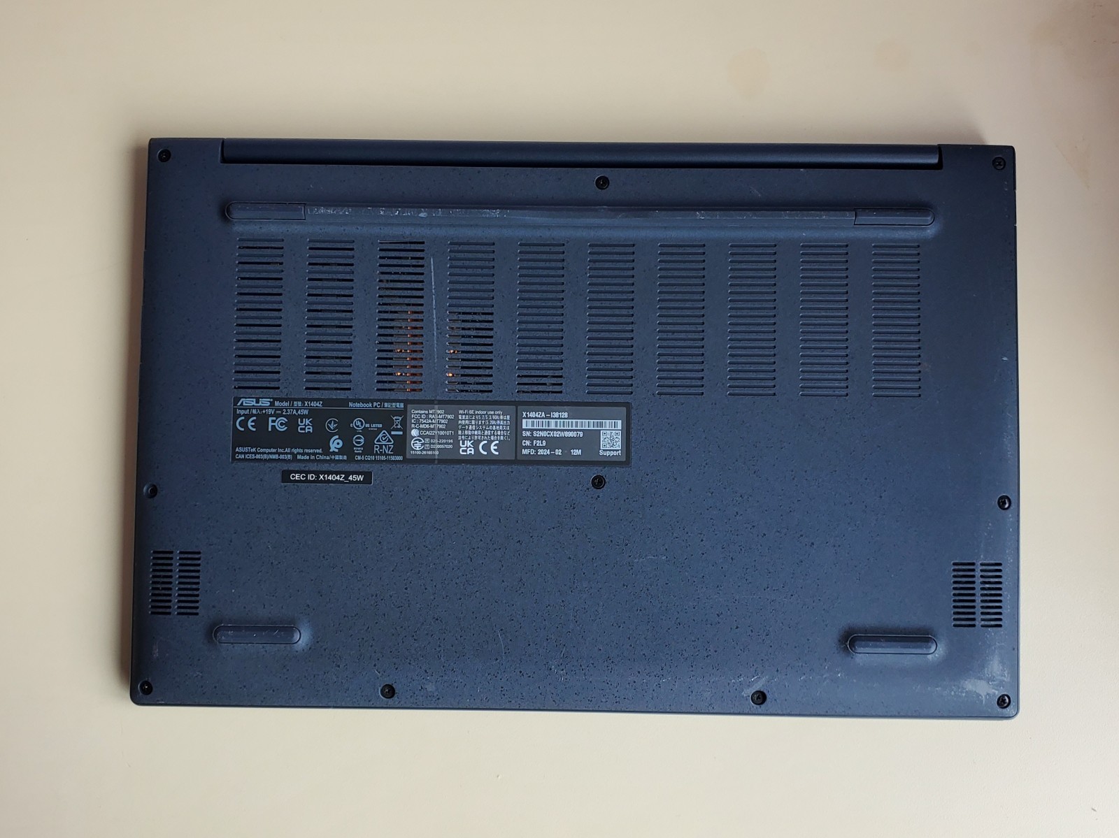 Asus Vivobook X1404ZA/12TH Gen I3-1215u/ 8GB RAM/128GB NVME SSD Windows 11 Home