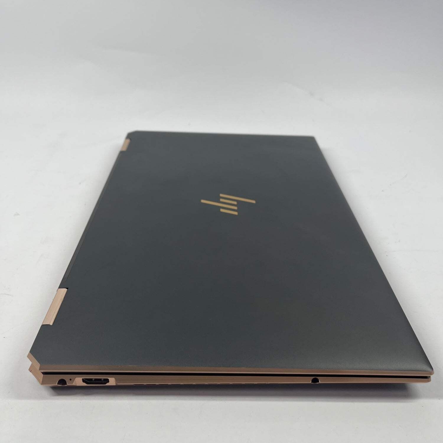 Broken HP Spectre x360 16GB RAM 512GB SSD Stuttering and Faded Screen