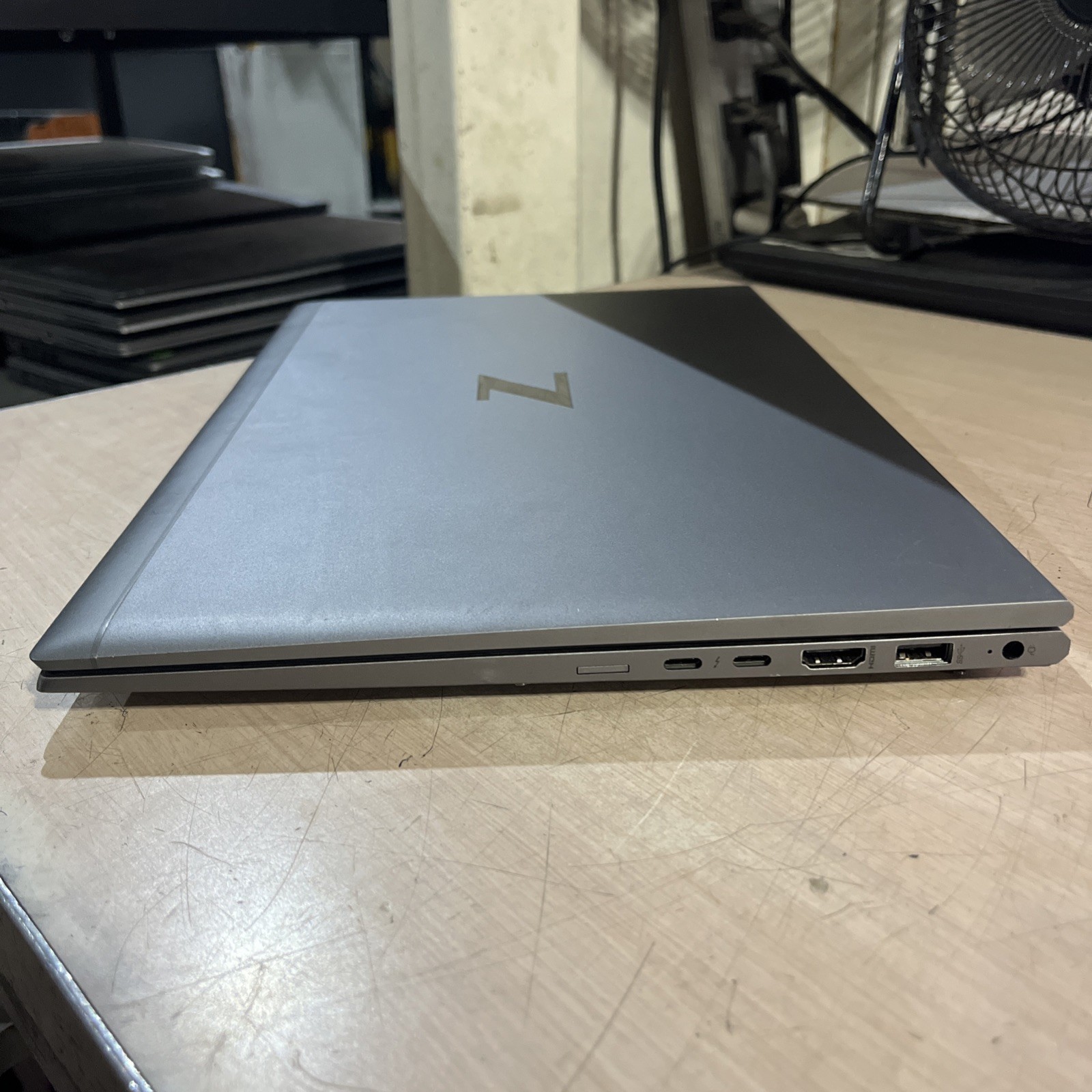 HP ZBOOK FIREFLY 15 G7 INTEL CORE I7 10TH GEN 8GB RAM NO HD