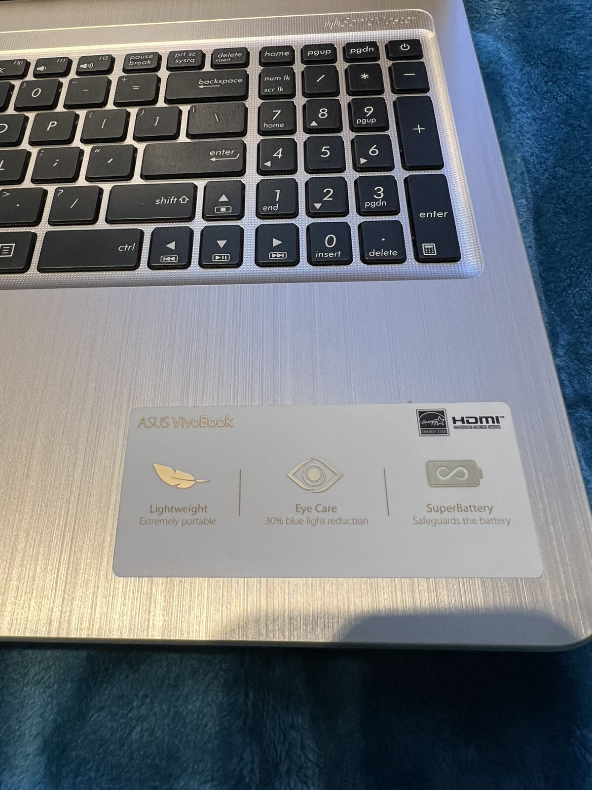 ASUS VivoBook 15.6” FHD EyeCare X540U i7-8500U 8GB RAM 1TB SSHD