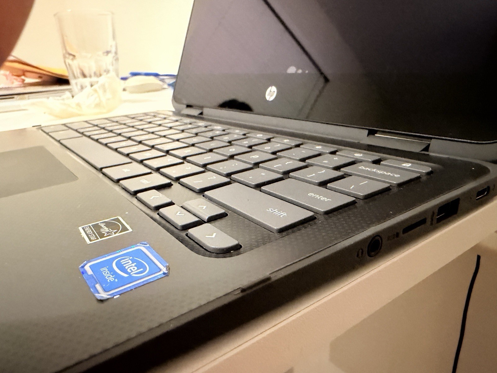 Lenovo (Chromebook) 300e Gen2 (WIFT) 4GB 32GB Black [81MB004EUS]