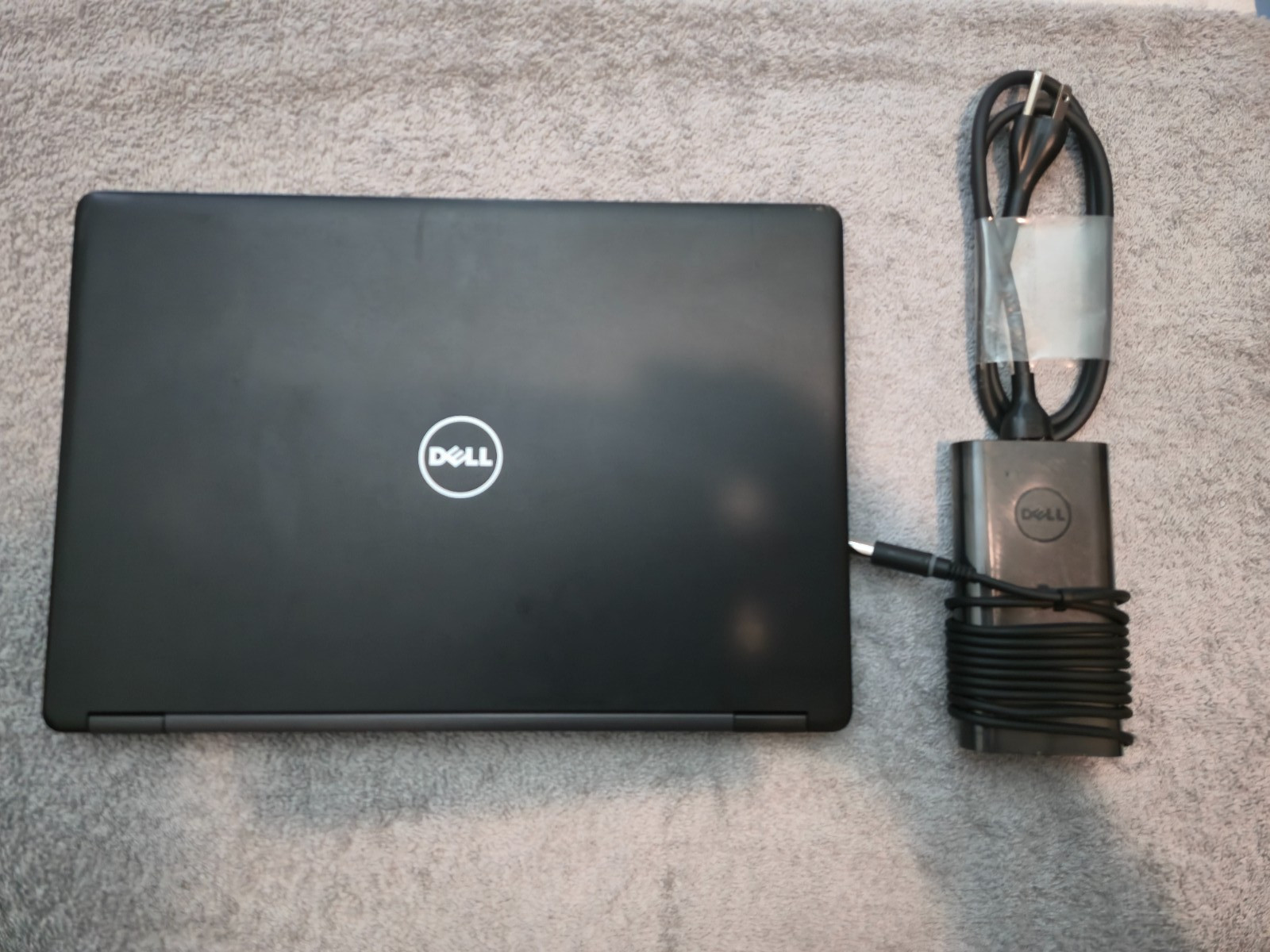 dell latitude 5480 i5-7300u, No Hdd, Included Genuine Dell Power Adapter.