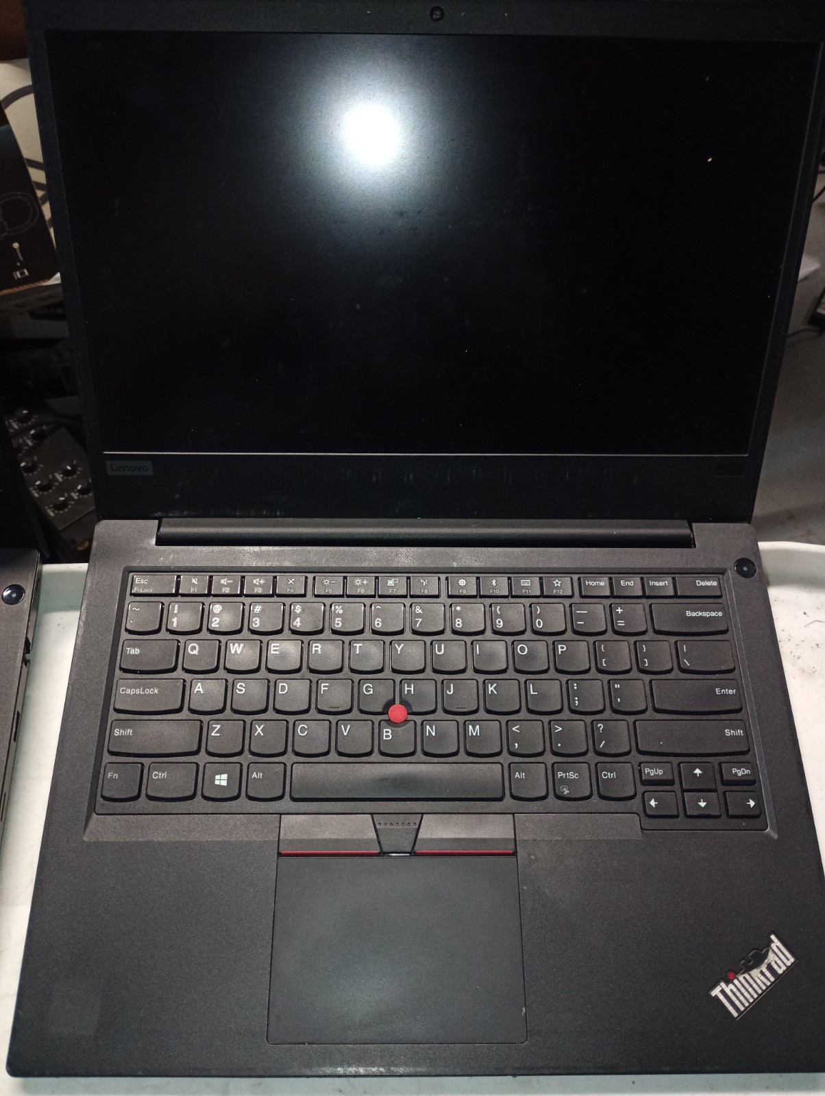 Lot of 5 THINKPAD E490 i5-8265U@1.60GHz No Ram No SSD/OS For Parts