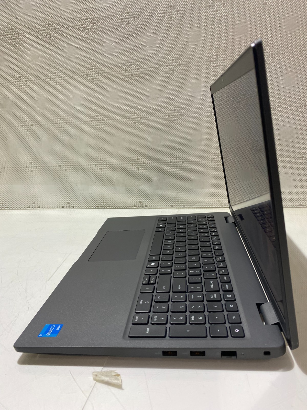 DELL LATITUDE 3550 i3-1315U@1.20GHz 8GB RAM 512GB SSD NVMe W11P