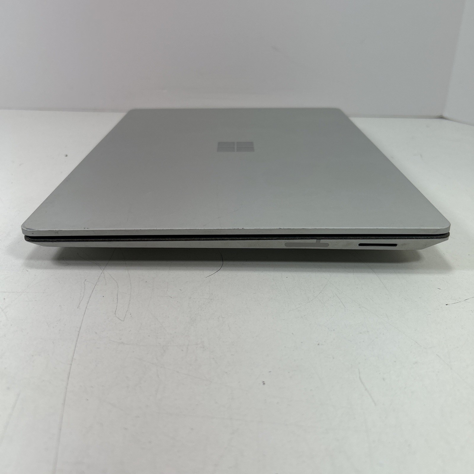 Microsoft Surface Laptop 1769 13.3” Touch i7-7660U 8GB RAM 500GB SSD W11P *Read
