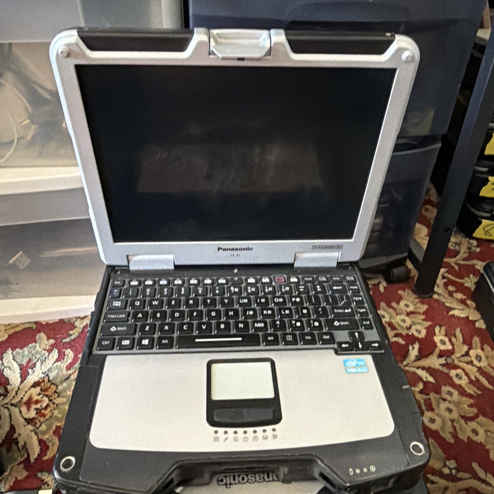 4 Panasonic CF-31 all 4 have windows 11 pro new batt hdd/ssd and ram included