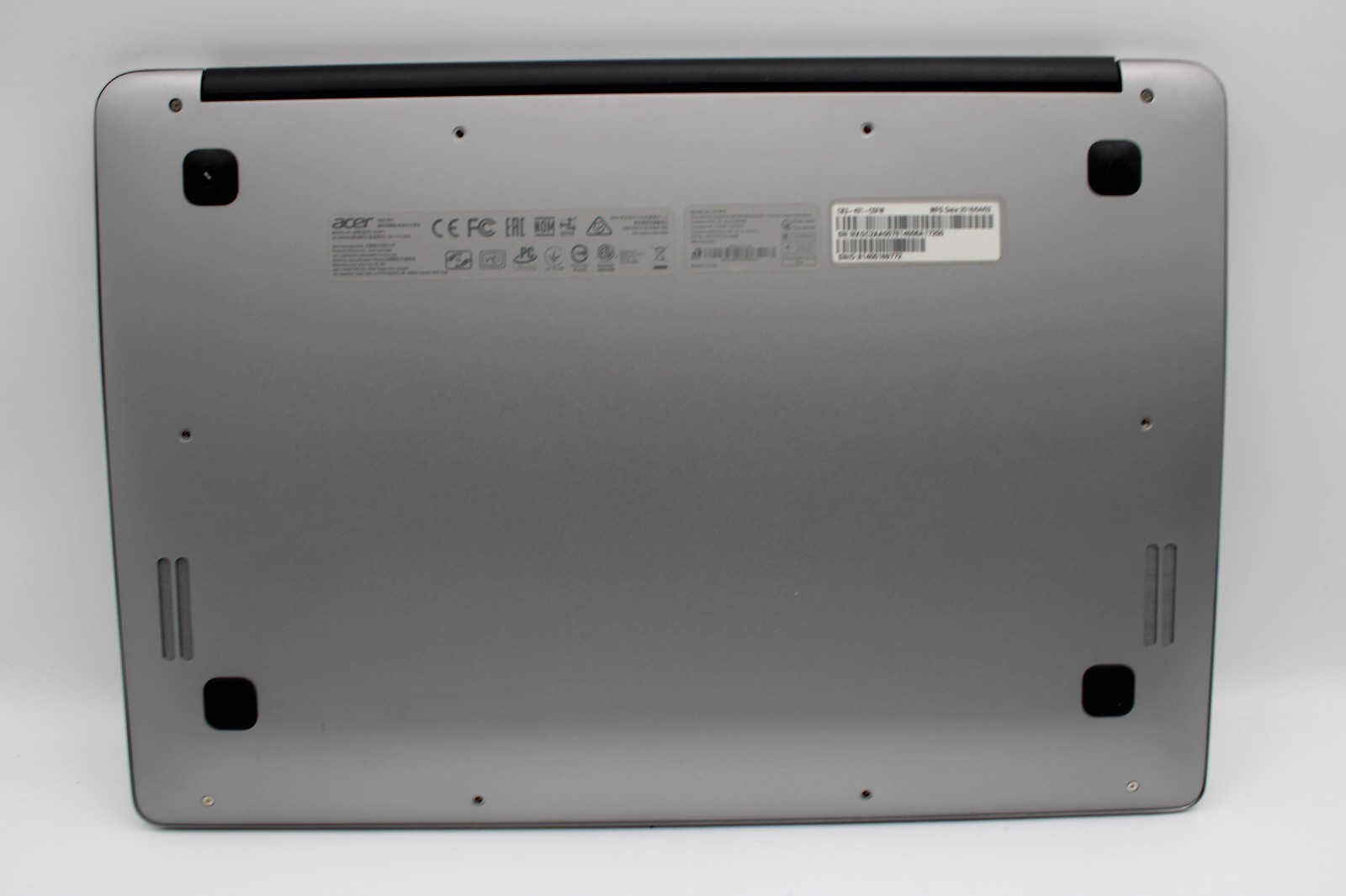 Acer Chromebook _ Celeron N3160 @ 1.6 _ 4GB / 32GB _ ChromeOS