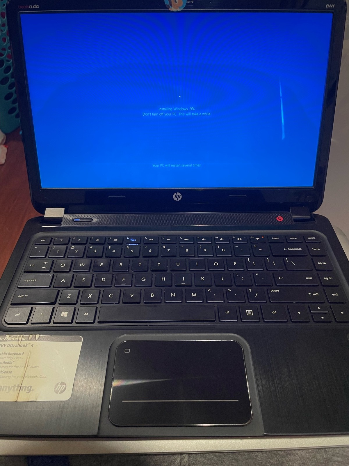 HP ENVY 4-1110us 14.1in. (500GB + 32GB, Intel Core i3 3rd Gen., 1.8GHz, 4GB)…