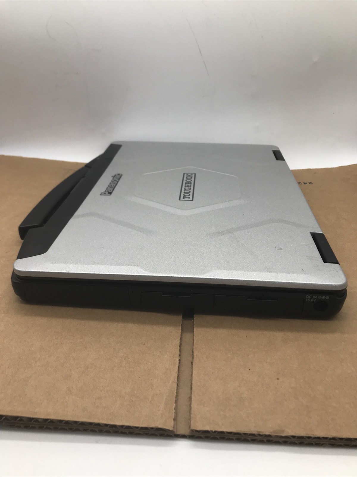 Panasonic Toughbook CF54 Core i5 6300U @2.40GHz 16GB RAM 512GB SSD Win 11 Pro