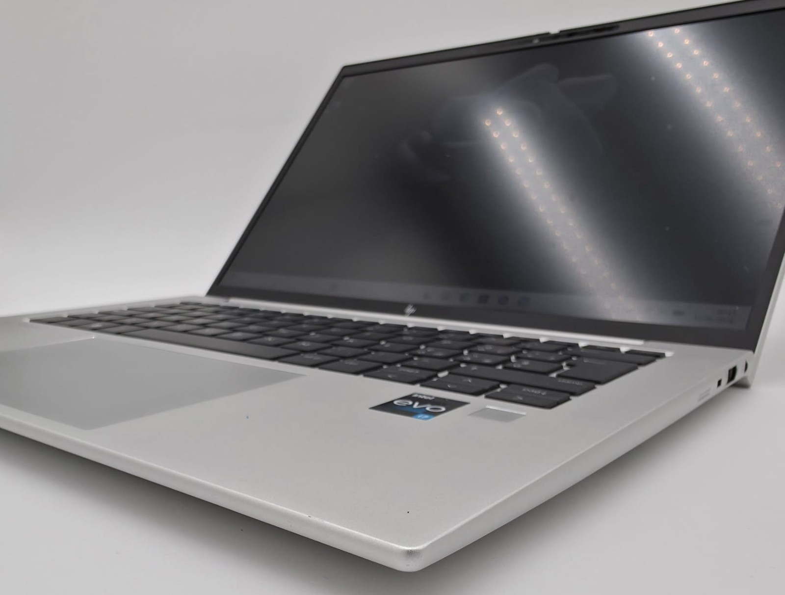 💼 HP EliteBook 840 G9 i7-1260P Laptop 16GB 512GB WUXGA Win11 Pro Notebook 🚀