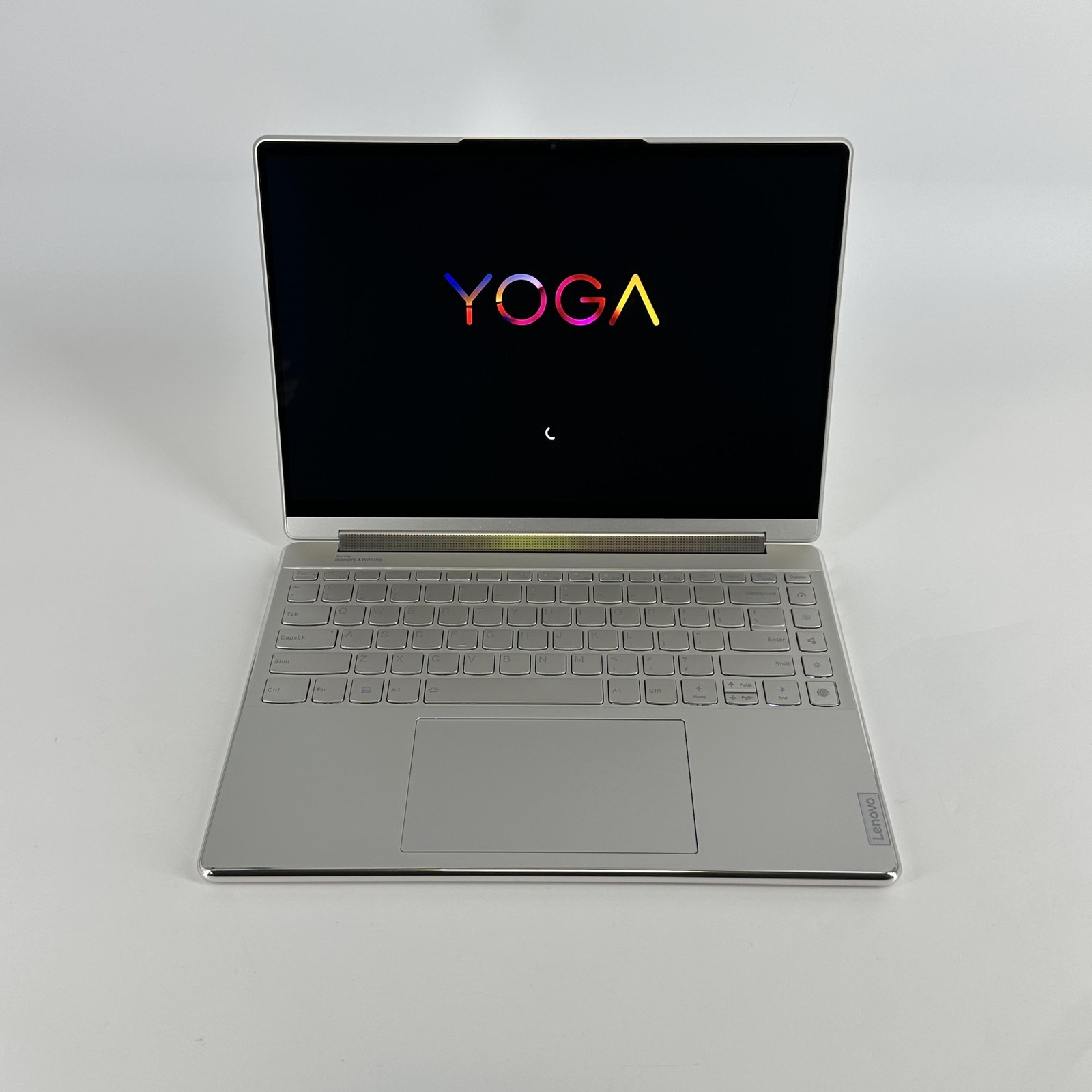 Lenovo Yoga 9i 14 Gray QHD+ TOUCH 2.2 GHz i7-1360P 16GB 1TB SSD Very Good