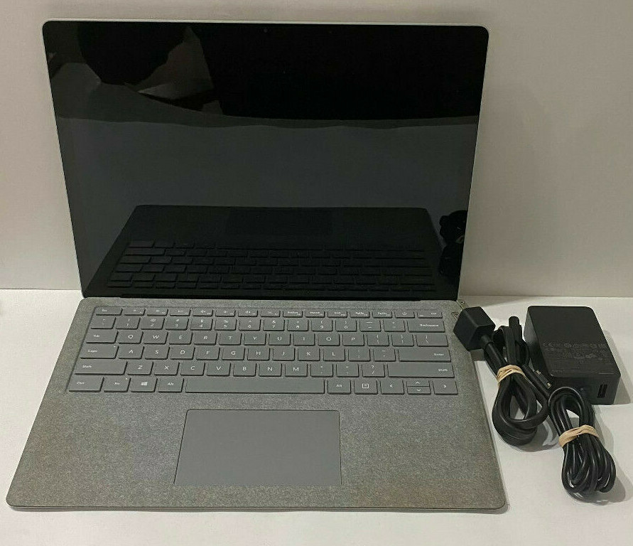 Microsoft Surface 1st Gen, 13.5″, Windows 10, Core M3-7Y30, 4GB RAM, 128GB SSD