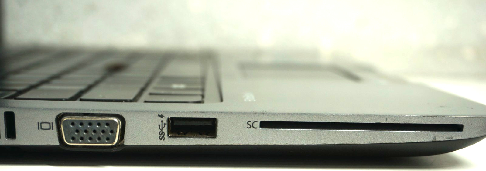 HP EliteBook 820 G3 -Intel Core i5-5300U @2.30GHz 8GB RAM No HD/No OS/No Battery