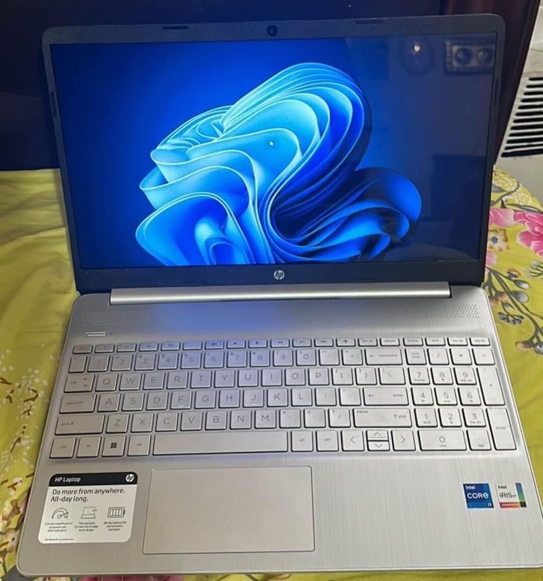 HP LAPTOP 15-dy2xxx