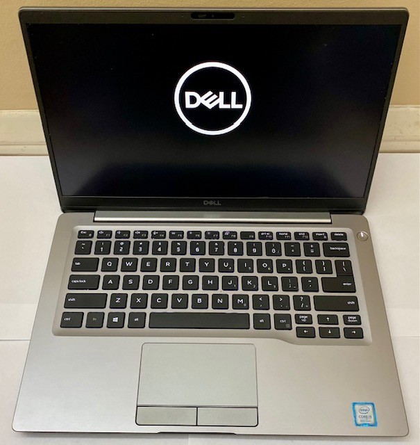 Dell Latitude7400 i5-8365U core i5 8th Gen 8GB 256GB SSD 14″ intel UHD Graphics