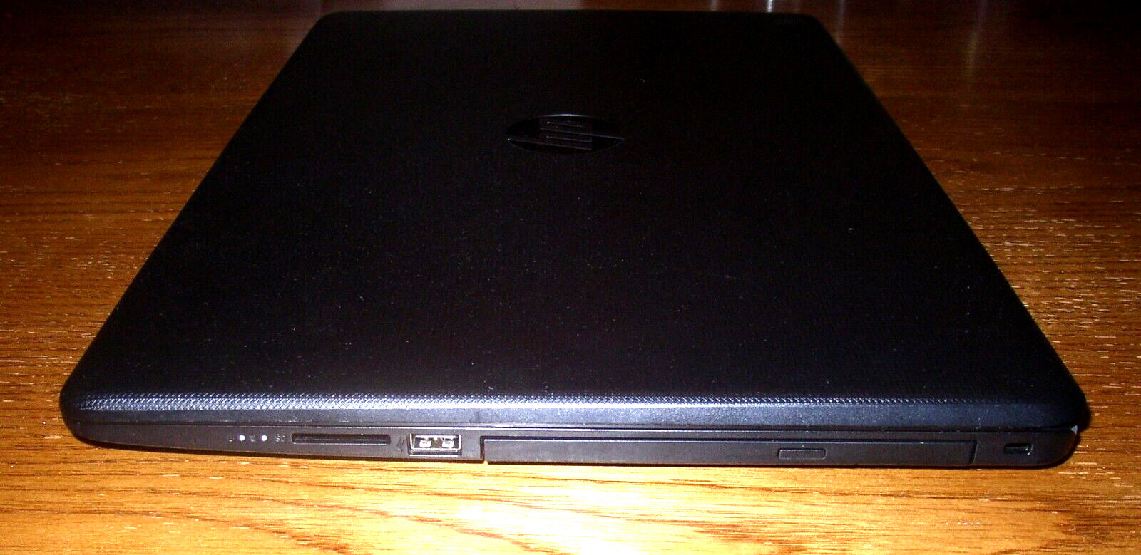 HP 17-ak013dx 17.3″ 1600 x 900 HD+ Laptop A9-9420 Radeon R5