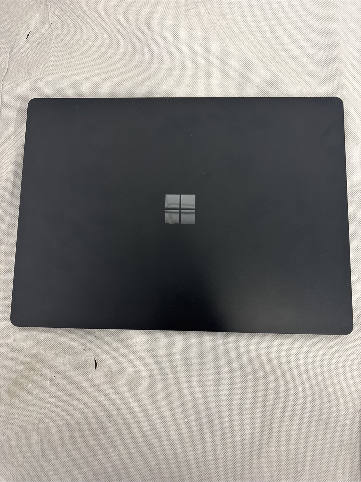 Microsoft Surface Laptop 3 (1868) 256GB, Intel i5 10th, 16GB – Matte Black