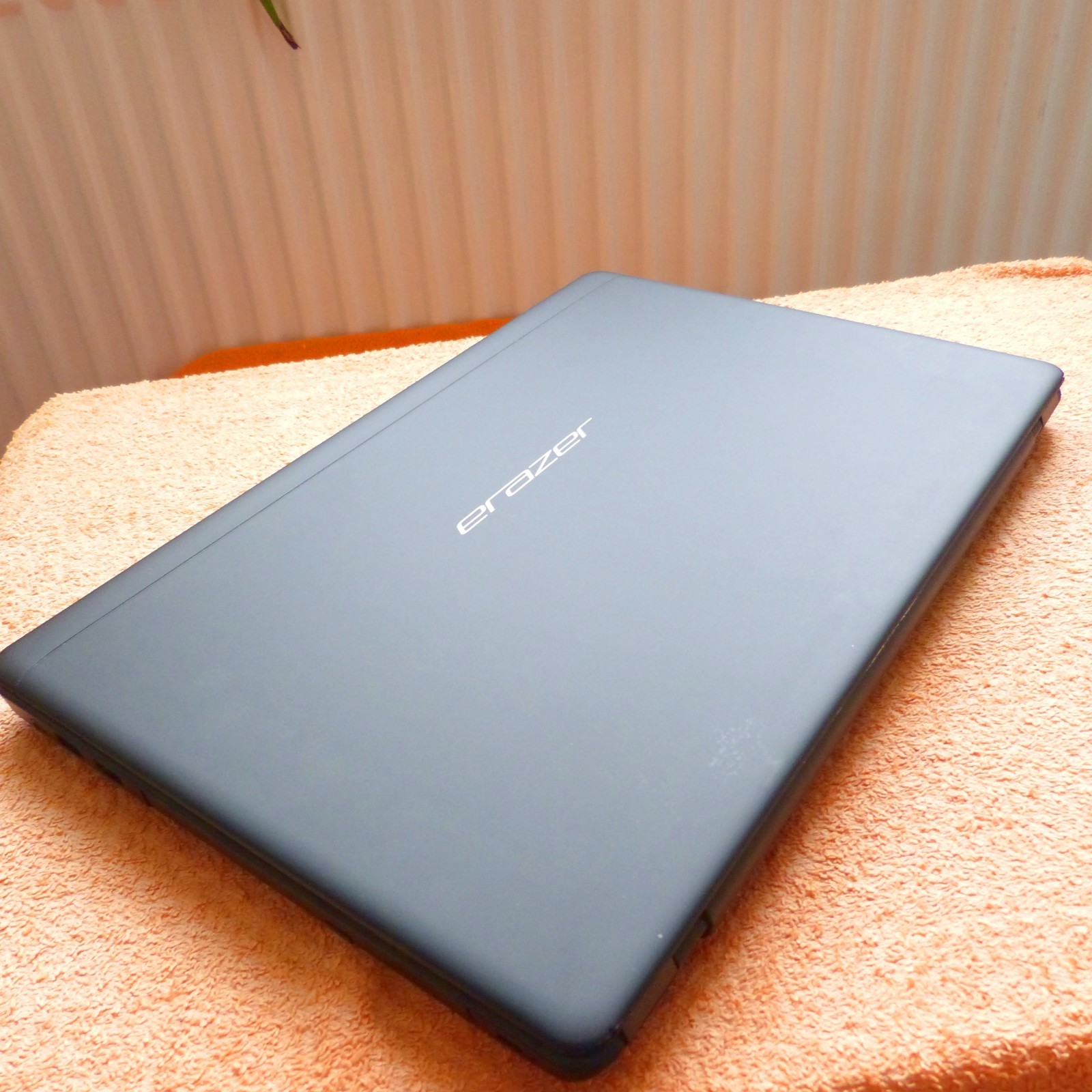 Medion ERAZER P6661 15 inch FULLHD GTX l 16GB RAM NEW I SSD Windows 11 l i5 6G