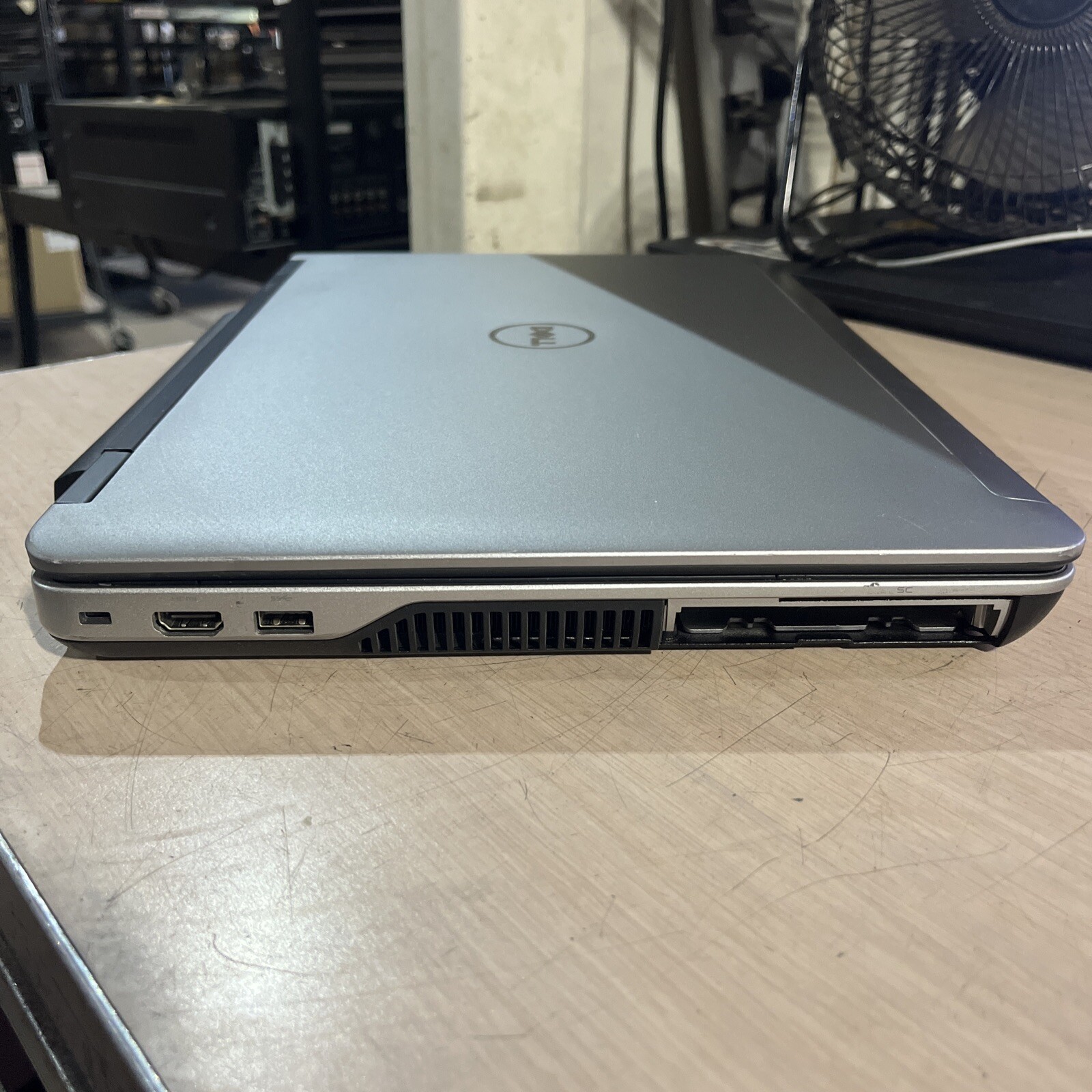 DELL PRECISION M2800 INTEL CORE I5-4210M 2.60GHZ 8GB RAM NO HD “