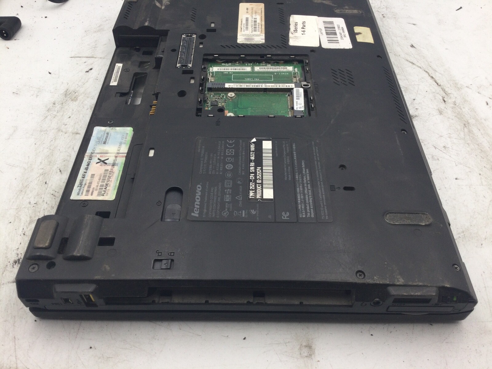 LENOVO THINKPAD T410 – FOR PARTS – MISSING COMPONENTS – READ DESCRIPTION – BB