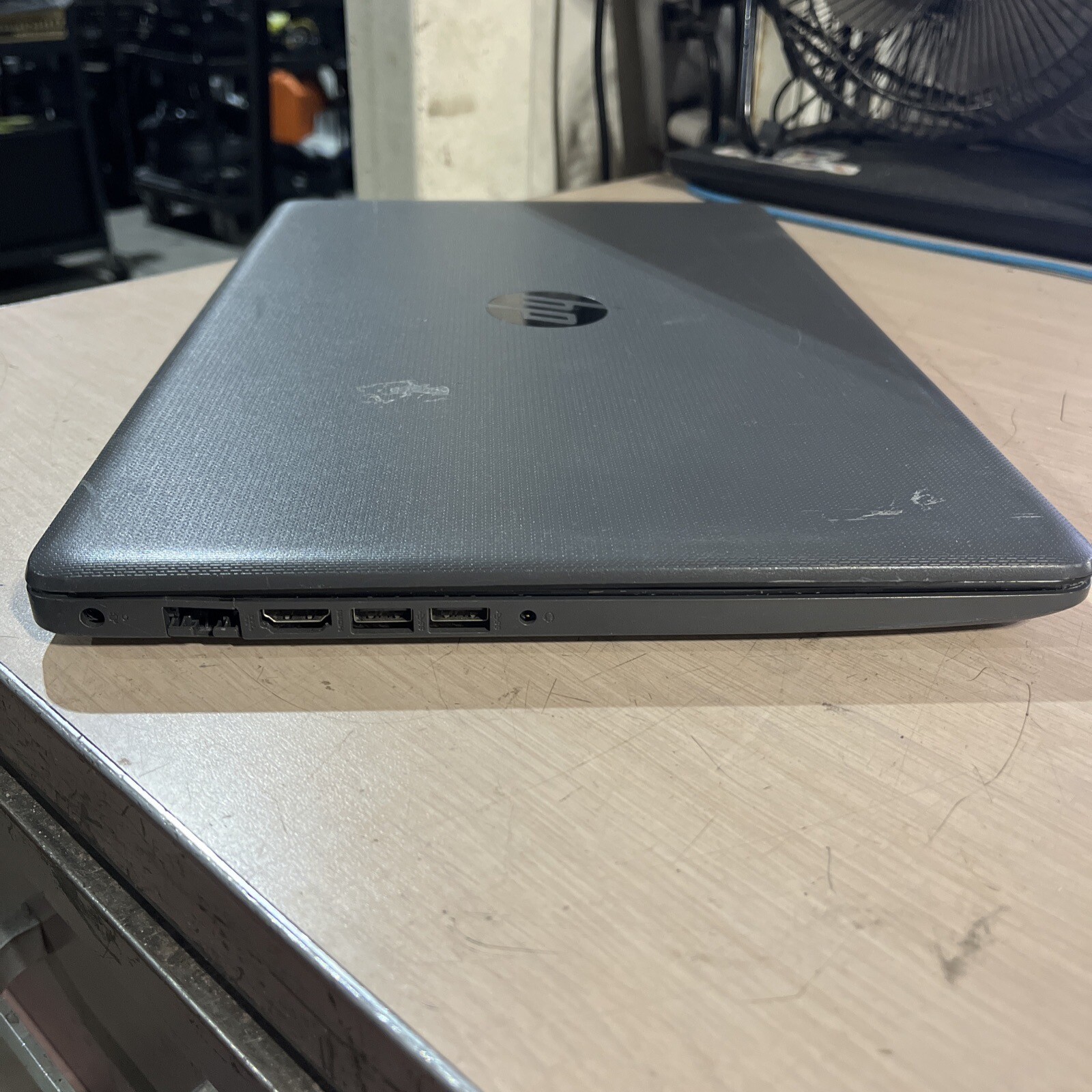 HP 255 G7 AMD A6-9225 RADEON R4 8GB RAM NO HD