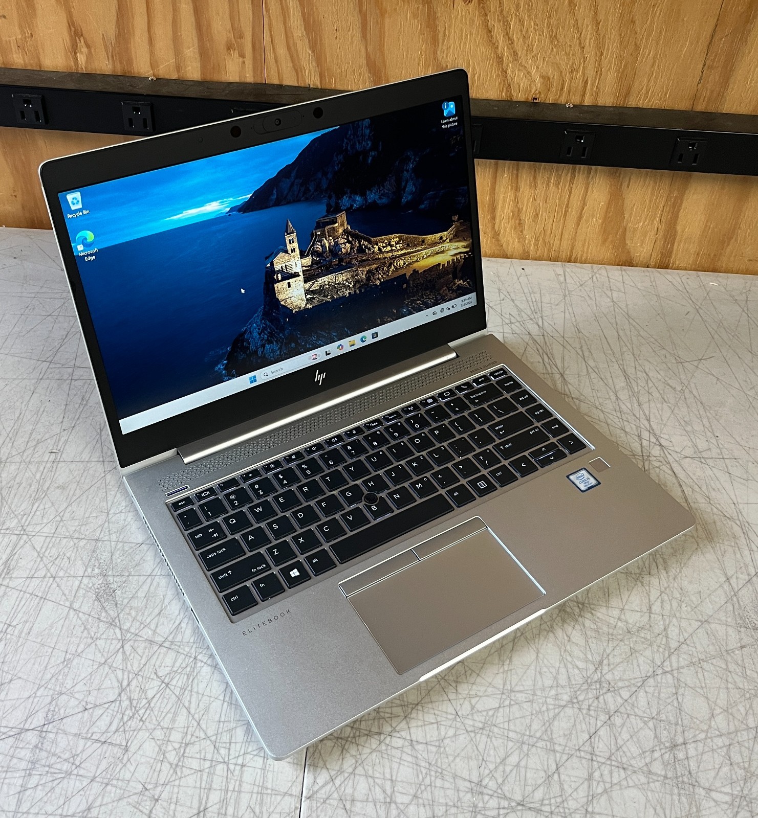 HP EliteBook 840 G6 14″ Core i5-8365U @ 1.6GHz 16GB RAM 512GB M.2 SSD Windows 11