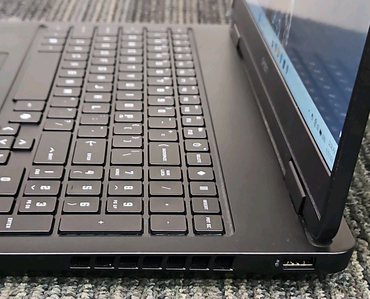 HP 16t-an000 Omen 16 Slim 16″ 16GB 1TB Gaming Laptop – Black