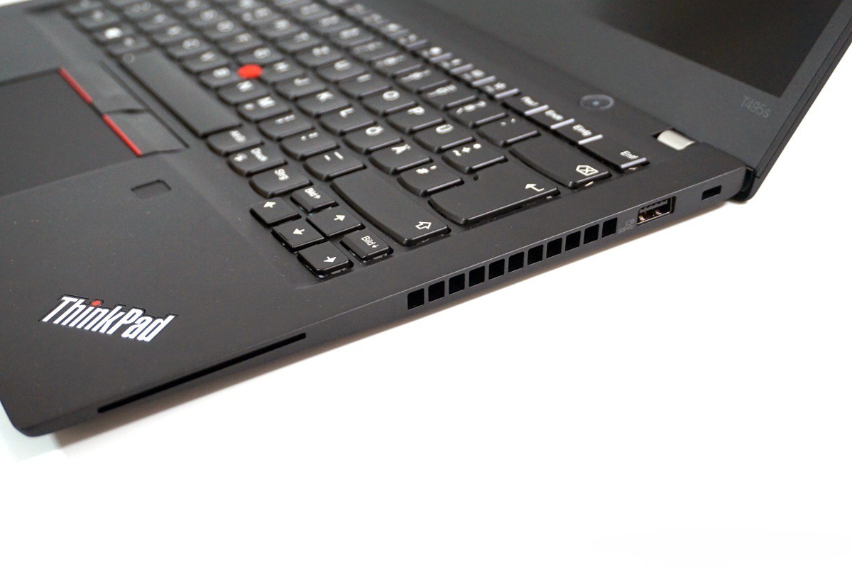 Lenovo ThinkPad T495 14″ FHD Ryzen 5 Pro 3500U 16GB 256GB SSD Win 11 1 Year Wty