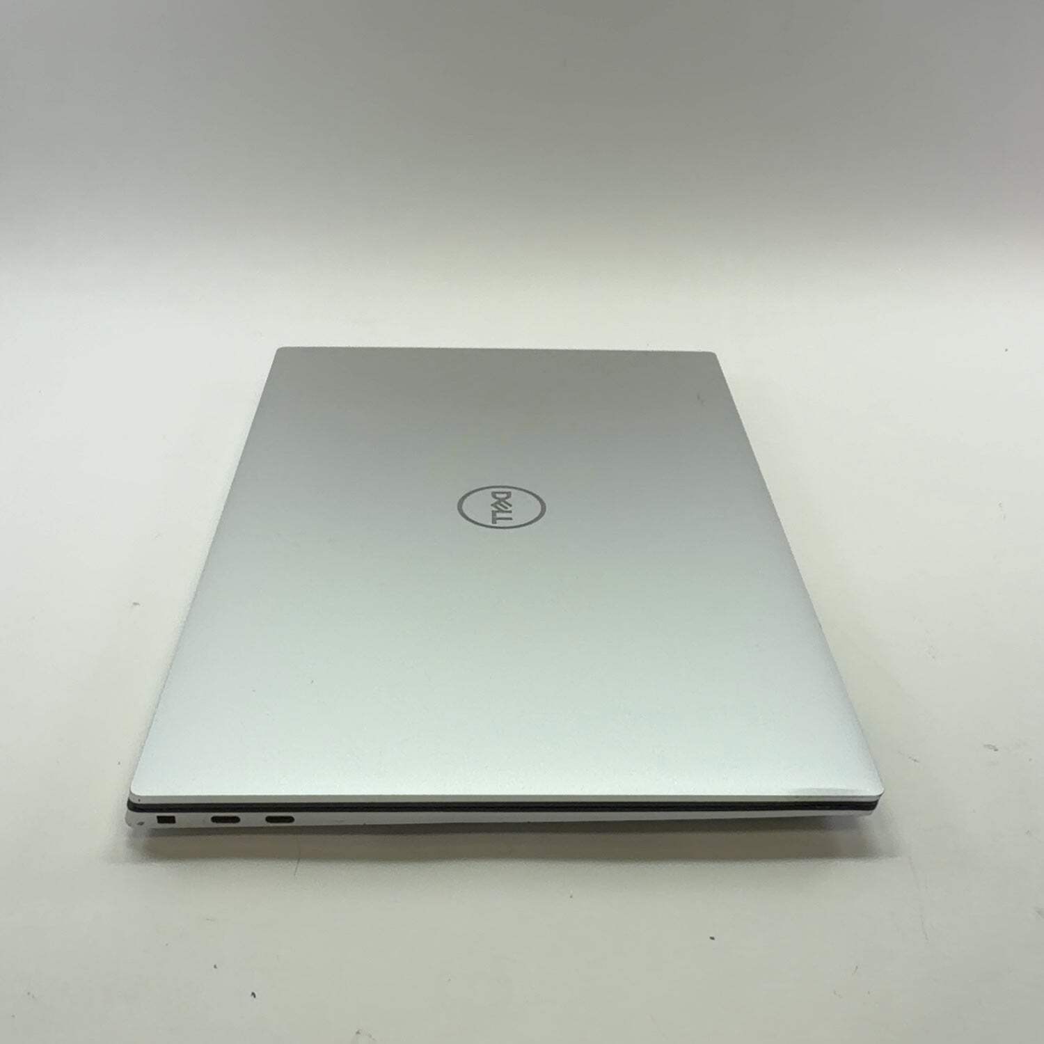 Dell XPS 9510 15.6″ i7-11800H 2.3GHz 16GB RAM 512GB SSD GeForce RTX 3050 Ti