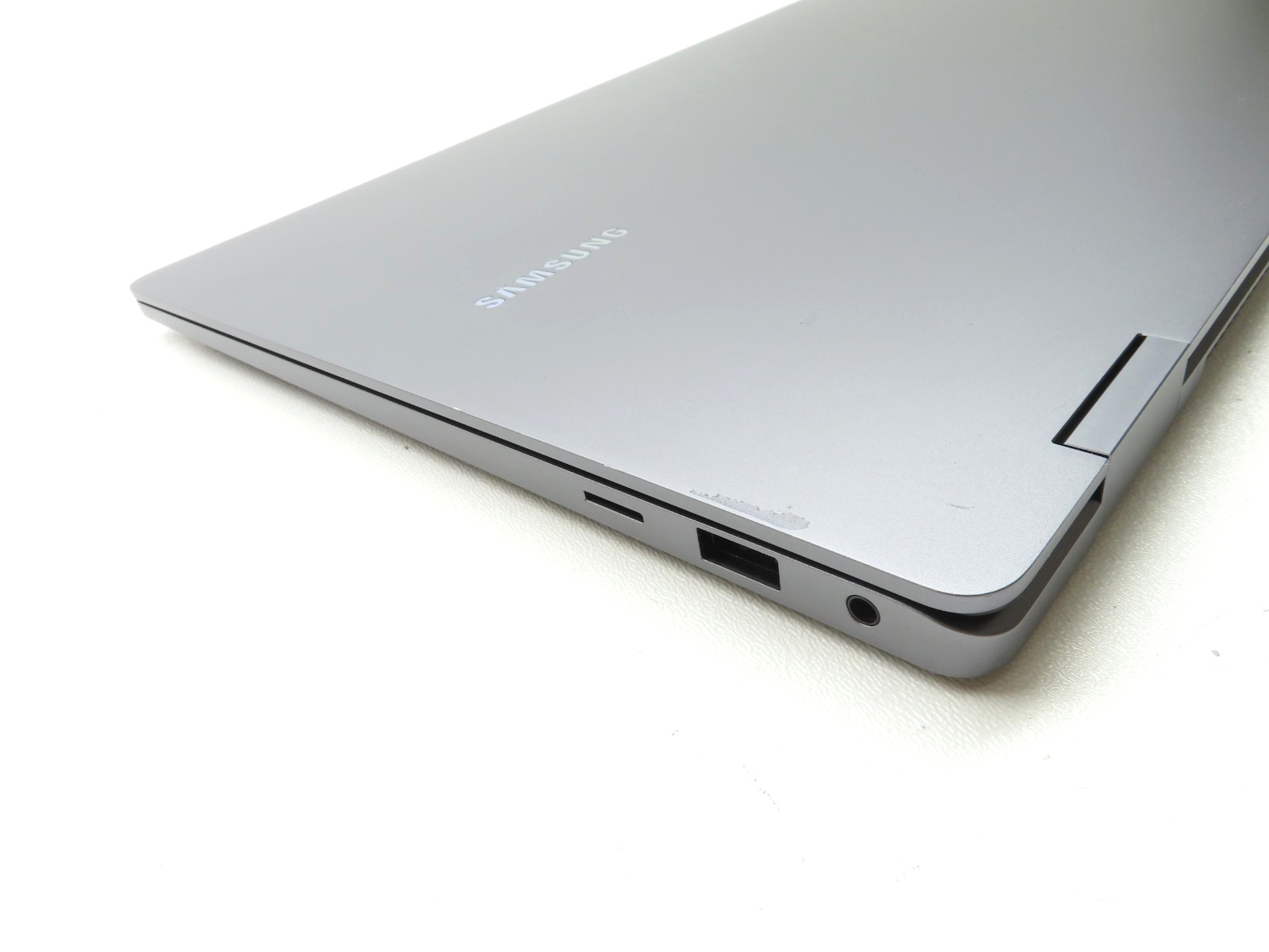 Samsung Galaxy Book5 360 NP750QHA 15.6″ Touch Ultra 7 256V 16GB 512GB SSD