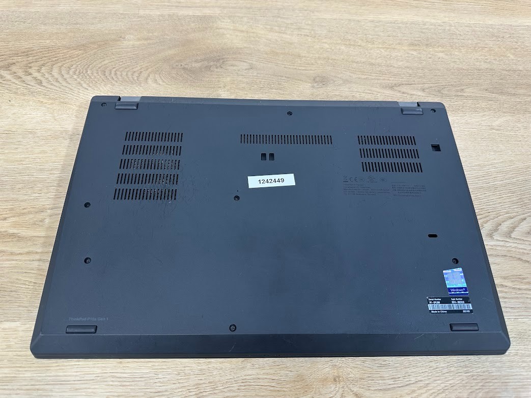 Lenovo ThinkPad P15s Gen 1, Core i7 10510U, 16GB DDR4, Quadro P520, 512GB SSD