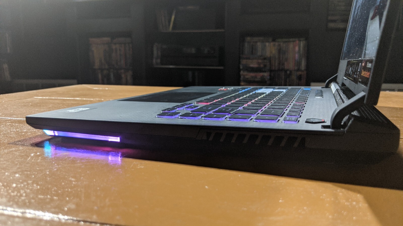 Asus Strix 4K/VR 300Hz 8-Core Ryzen 9 Gaming Laptop RX 6800m 500SSD 24GB-Ram