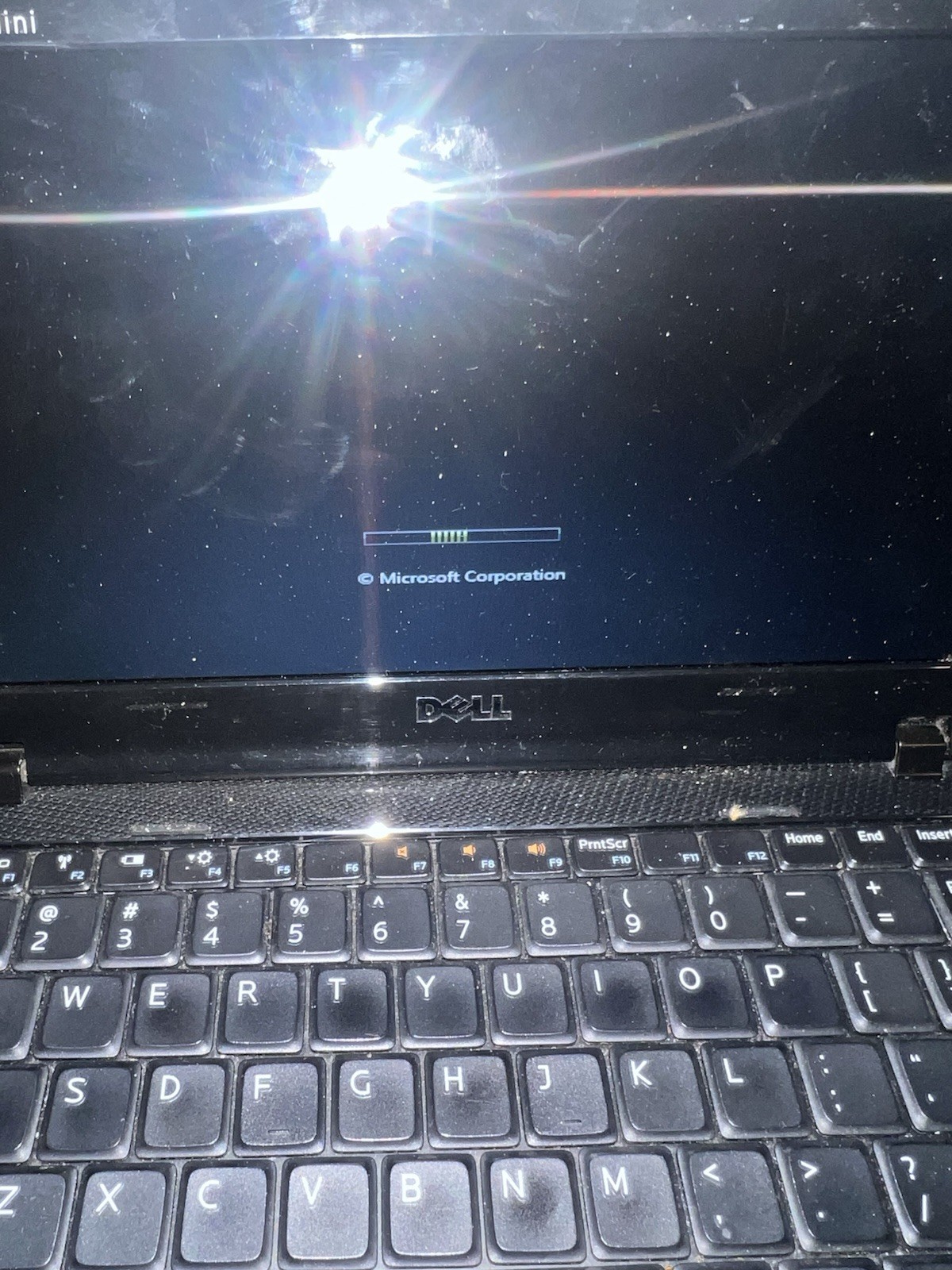 Dell Inspiron Mini 1012 Netbook Intel Atom N450 250GB 10.1″ Webcam Win 7