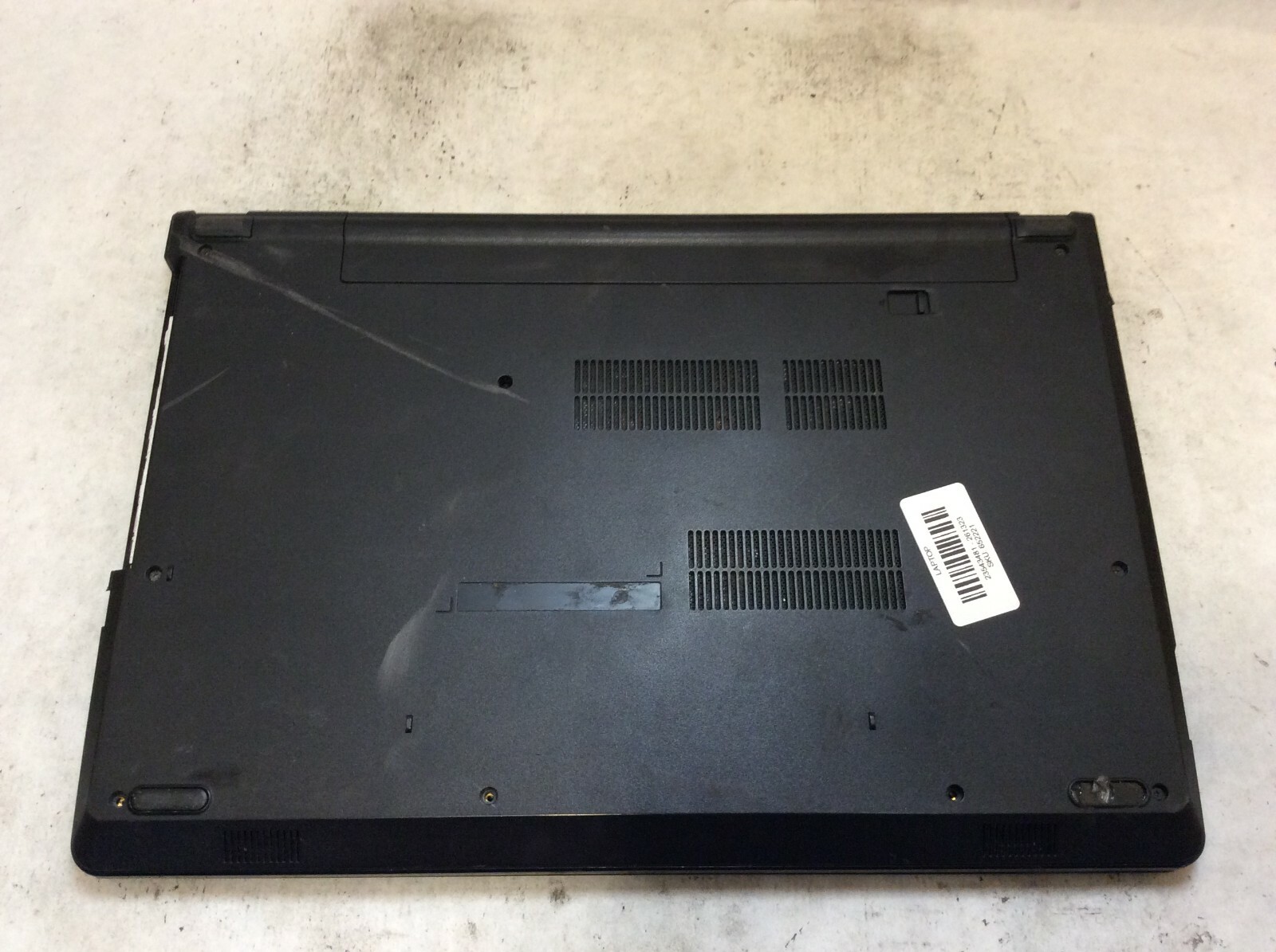 Dell Latitude 3590 Laptop 15″ Intel Core i3 7th Gen DAMAGED POWER JACK -PP