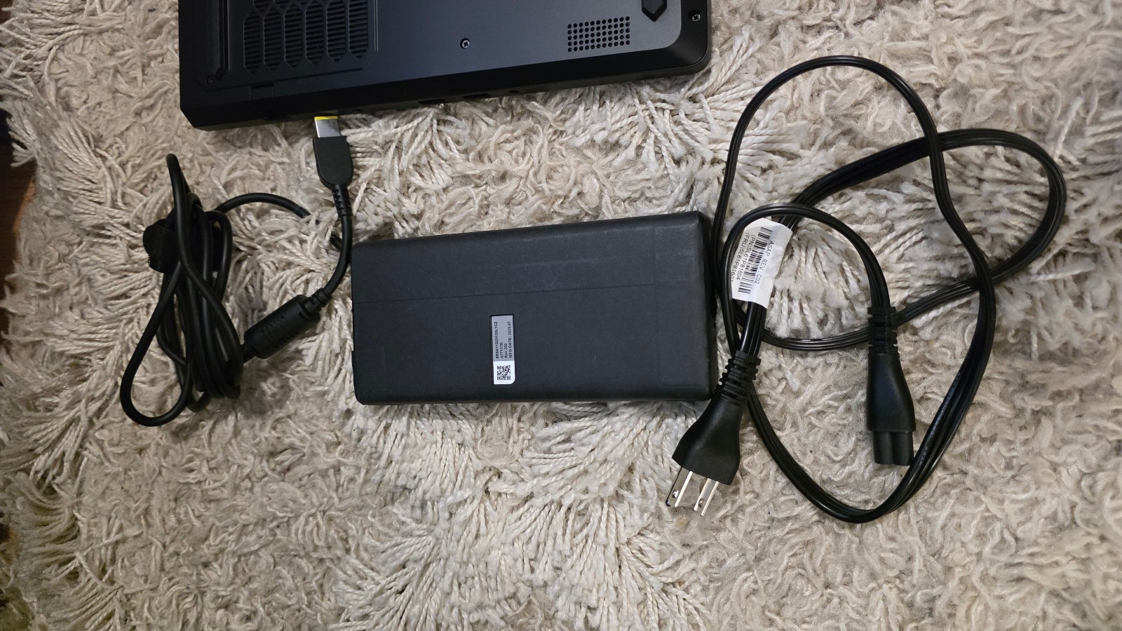 In Warranty Lenovo Legion 5 Pro 16″ OLED Intel Ultra 7 RTX 5070 32GB RAM 1TB SSD