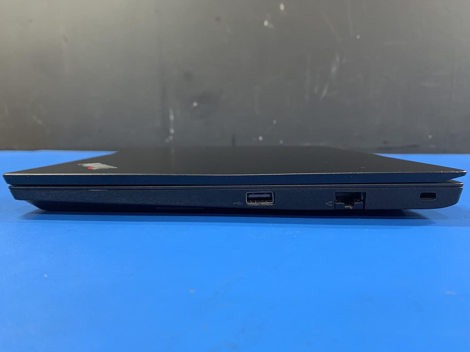Lenovo ThinkPad E14 G2 14″ Ryzen 5 4500U 2.38GHz 8GB DDR4 256GB SSD NO OS