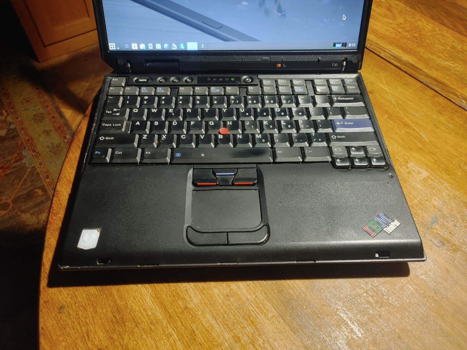 IBM Thinkpad T30 14.1″ Laptop Pentium 4 + 512MB + 40GB + AntiX Linux