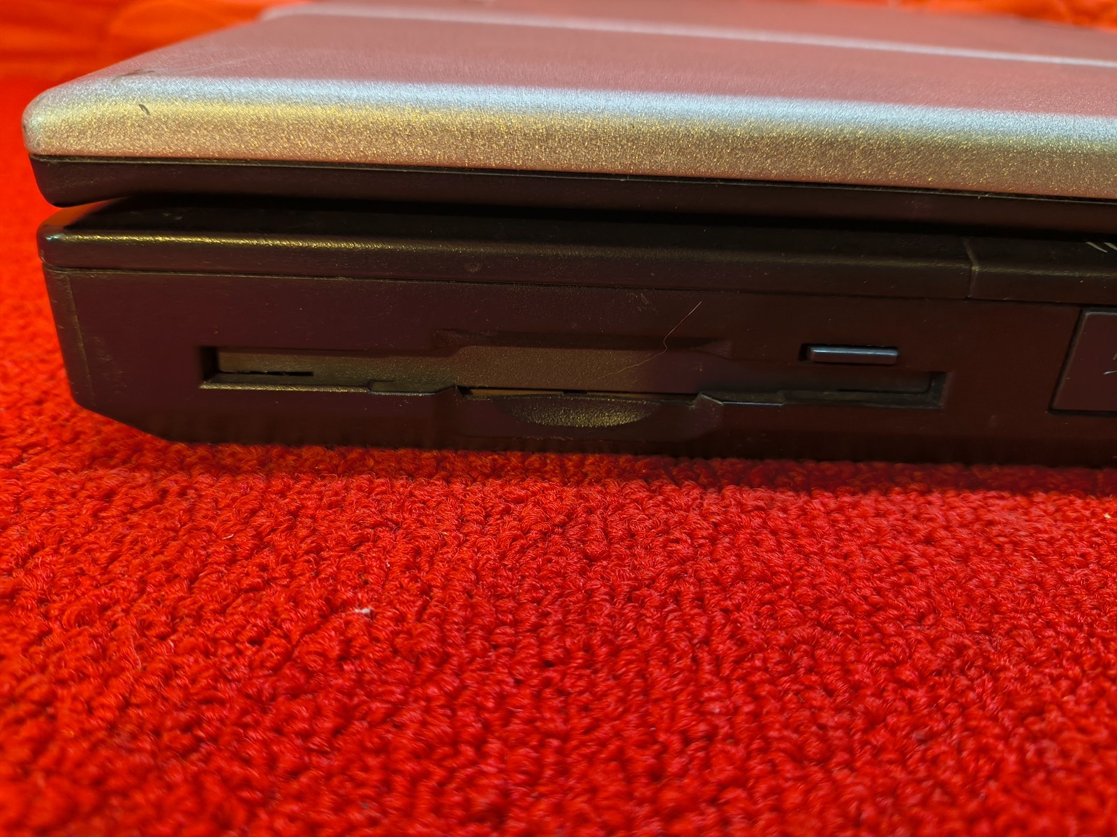 Used Panasonic Toughbook CF-51 15.4″ Laptop 256MB Good Condition