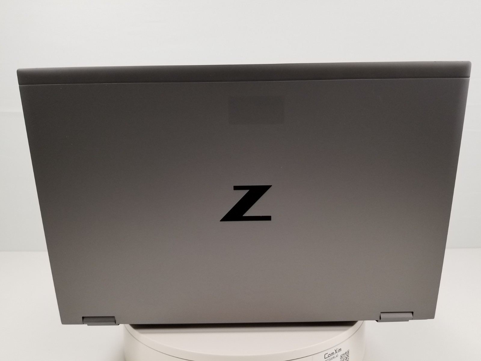 HP Zbook Fury G8 17.3inch Core i7-11850H 16GB 715GB NVMe RTX A4000 8GB GPU