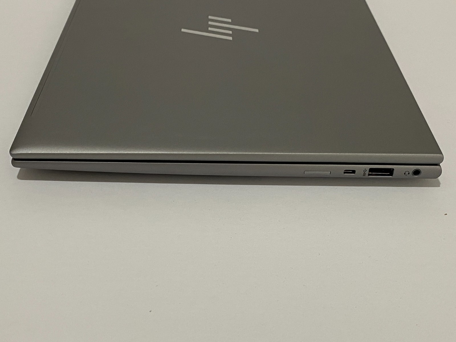 HP ZBook Firefly G10 14″ FHD+ 1.8GHz i7-1365U/32GB/1TB Win11 Pro 25H2 NEW