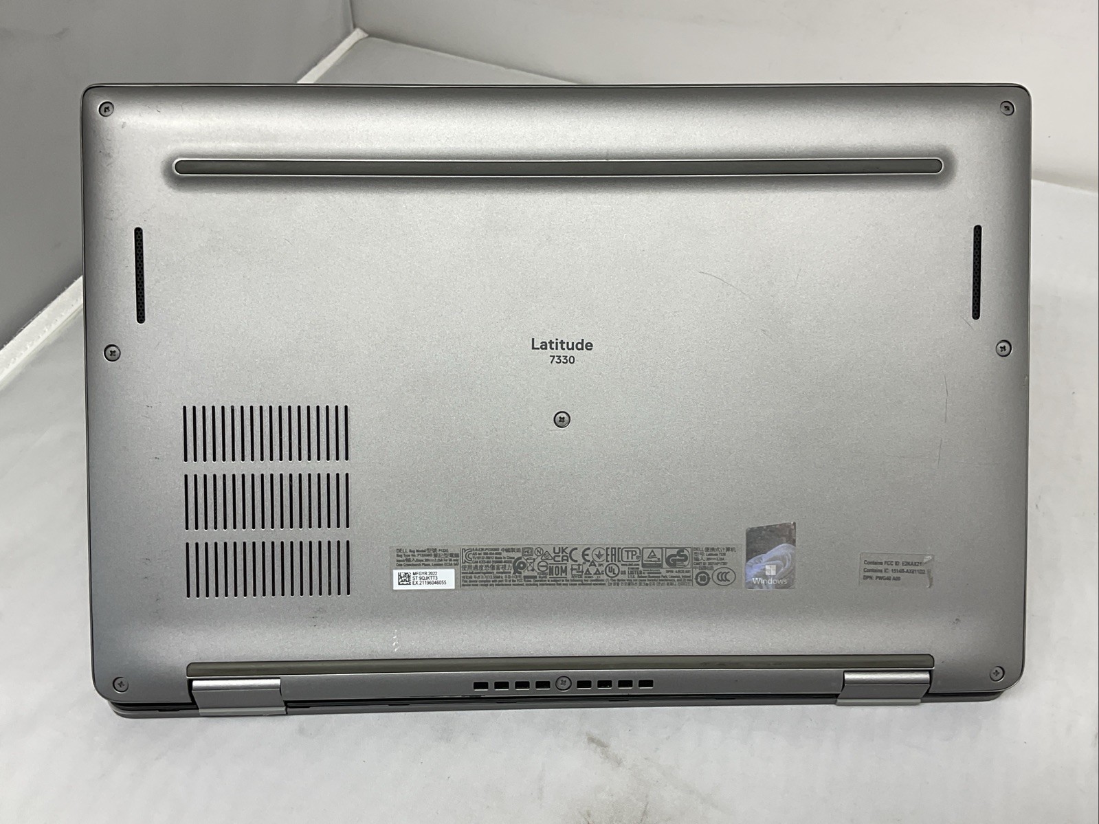 Dell Latitude 7330 – Touch – i7 1265U – 16GB, 256GB, Windows 11 +Adapter