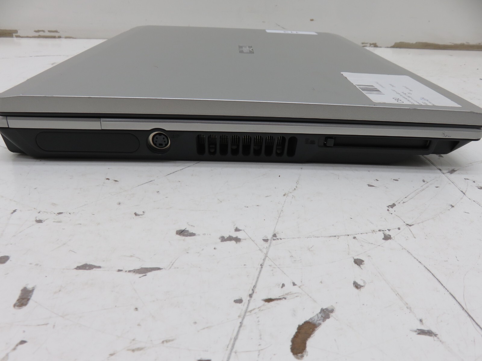 Toshiba Satellite A85-S107 Laptop Intel Celeron M 256MB Ram No HDD, Bad Battery
