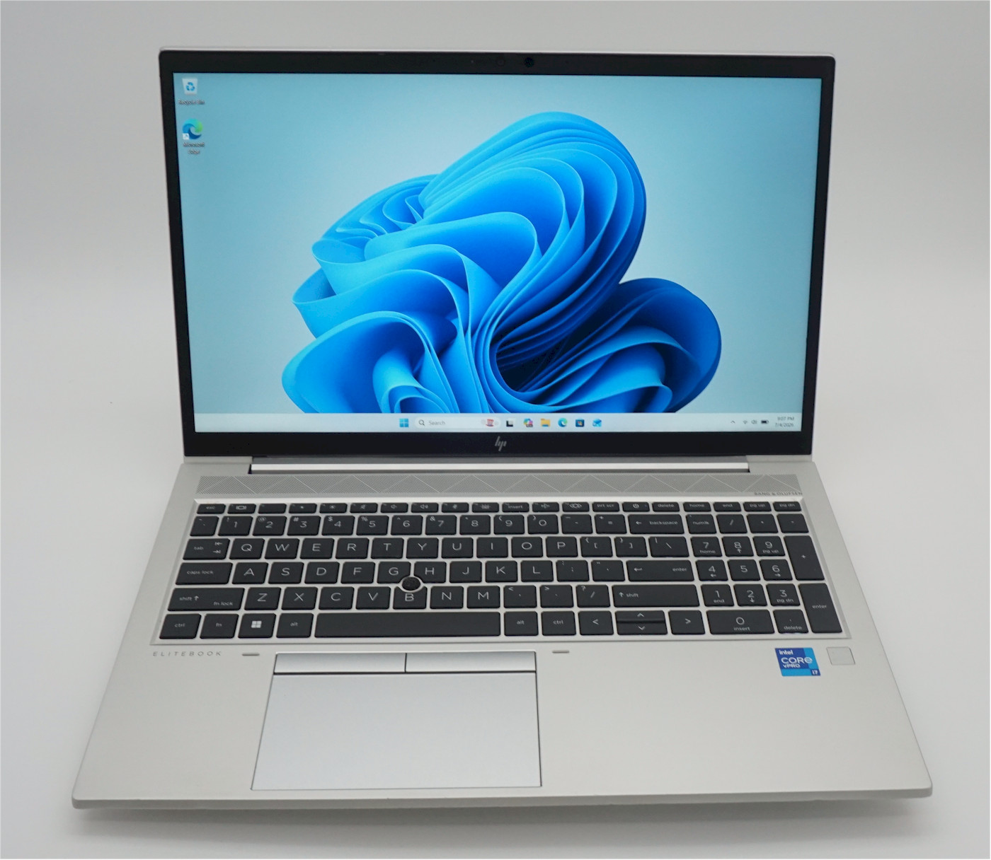 HP EliteBook 850 G8 15.6″ Laptop Core i7-1185G7 16GB 512GB LED Backit KB – Good