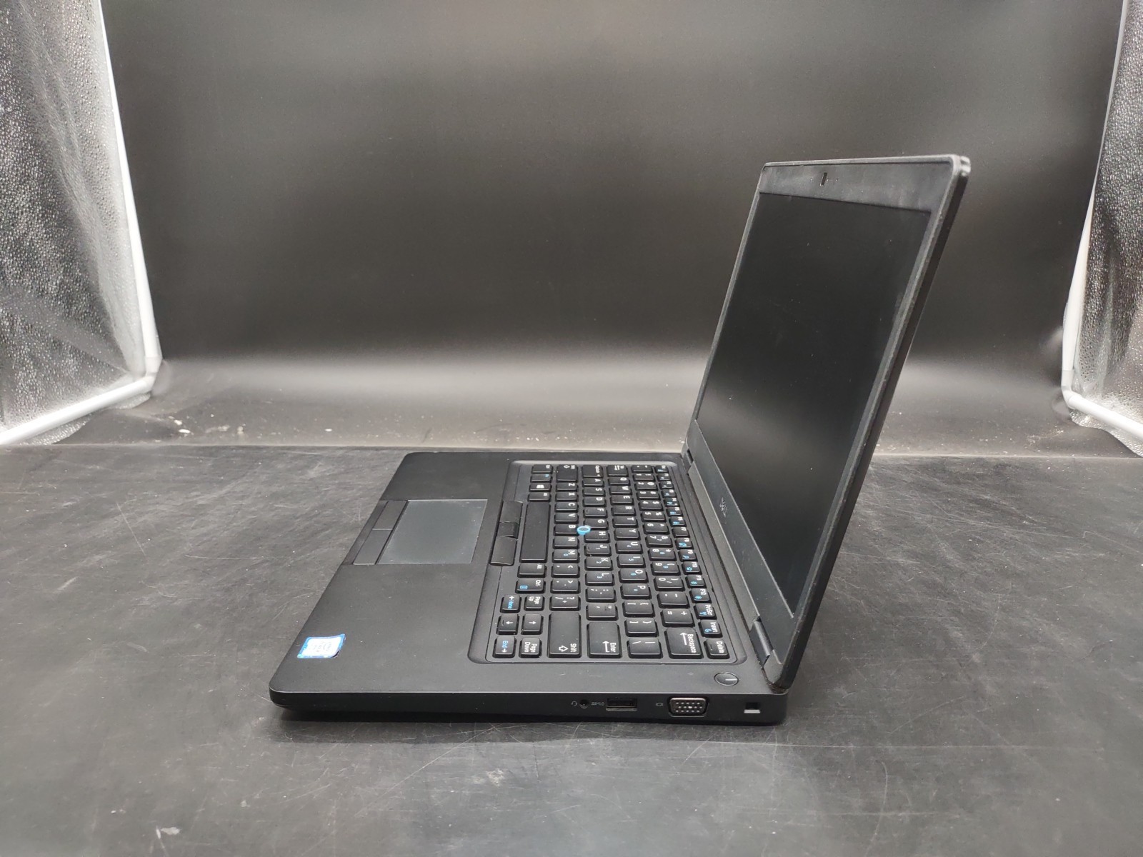 Dell Latitude 5490 i7 8650U @ 1.90Ghz 8GB RAM 256GB SSD NO OS