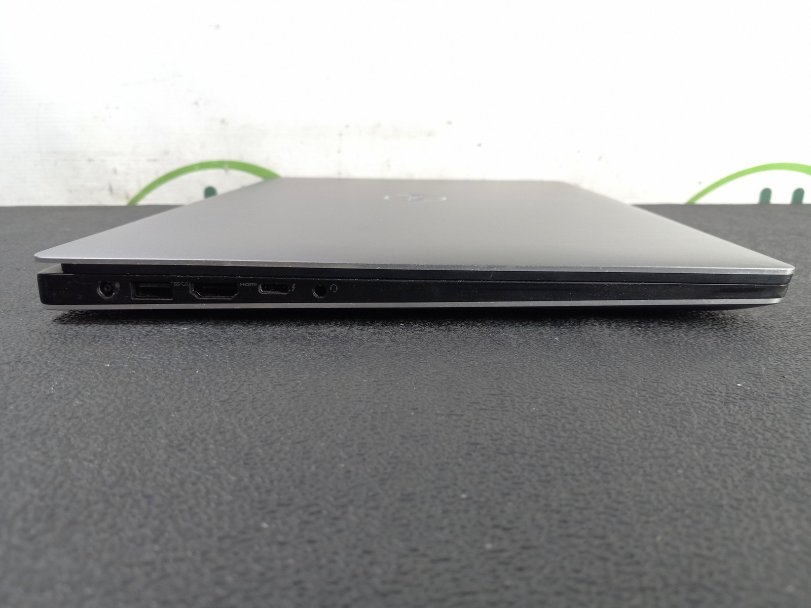 Dell Precision 5540 15.6″ i7-9850H 32GB RAM 512GB SSD Laptop Win11