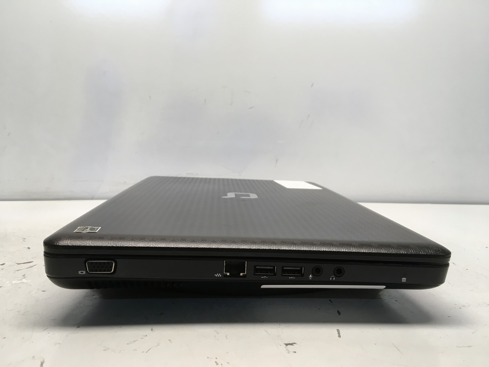 Compaq Preario CQ62-231NR AMD V120 2200MHz 4 GB NO HDD No Batt