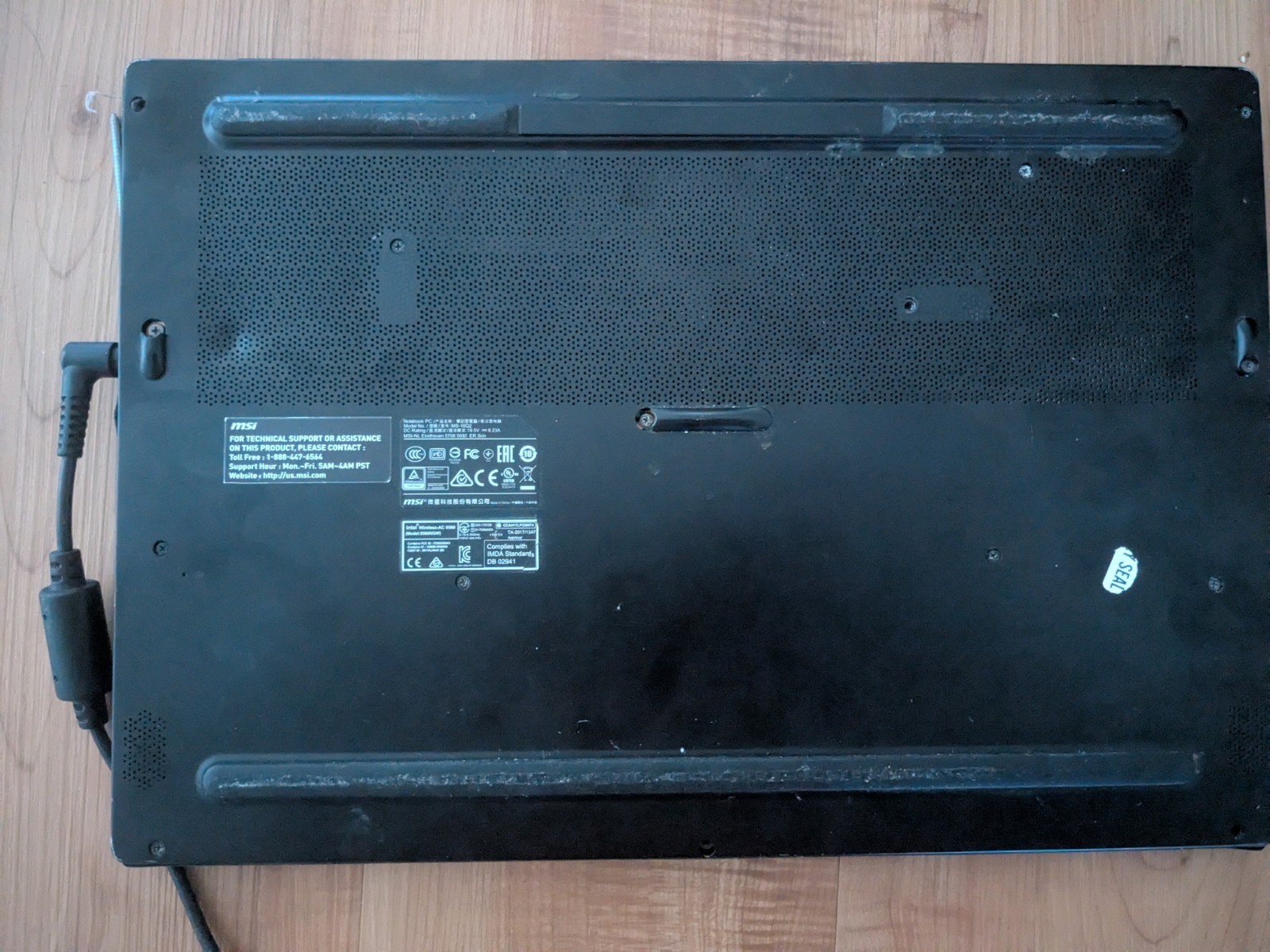 msi gs65 stealth gaming laptop 1070
