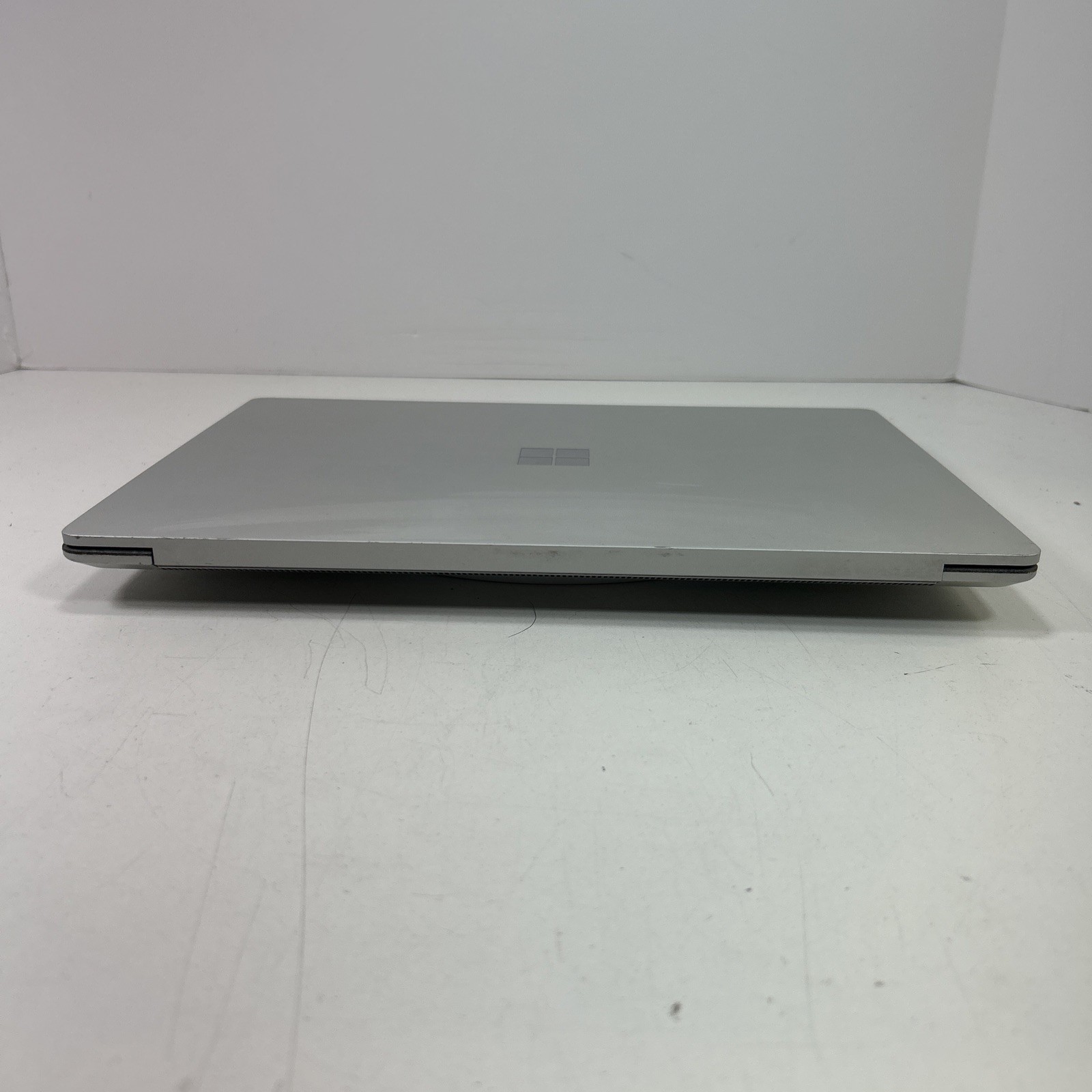 Microsoft Surface Laptop 1769 13.3” Touch i7-7660U 8GB RAM 500GB SSD W11P *Read