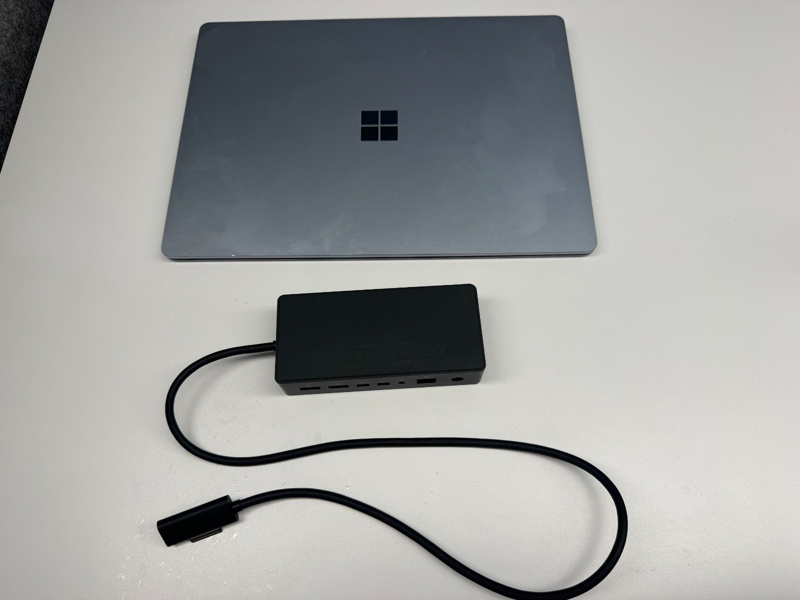 Microsoft Corporation Surface Laptop 4 11th Gen Intel Core i5-1145G7 16GB 512GB